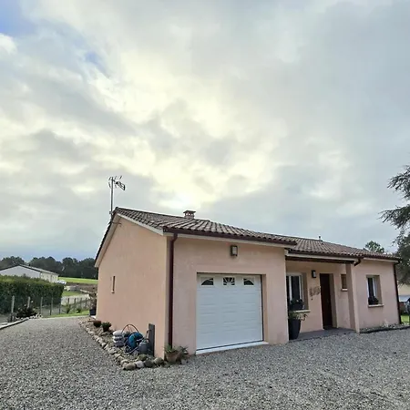 Belle Maison Plain-pied A 2 Pas De Perigueux, Terrasse, Jardin Clos, Confort Moderne, Animaux Bienvenus - Fr-1-616-99 Holiday home *