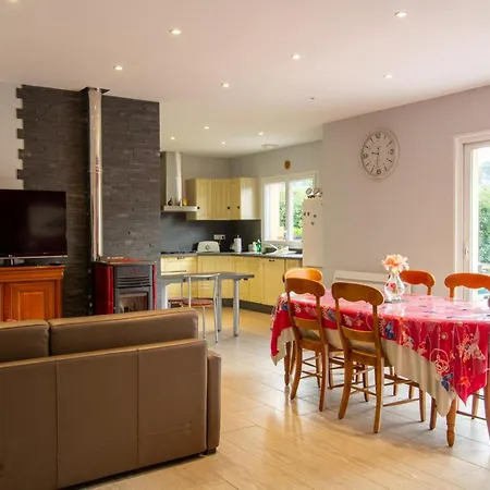 Belle Maison Plain-pied A 2 Pas De Perigueux, Terrasse, Jardin Clos, Confort Moderne, Animaux Bienvenus - Fr-1-616-99 Holiday home Champcevinel