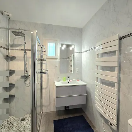 Tatil Evi Belle Maison Plain-pied A 2 Pas De Perigueux, Terrasse, Jardin Clos, Confort Moderne, Animaux Bienvenus - Fr-1-616-99 *