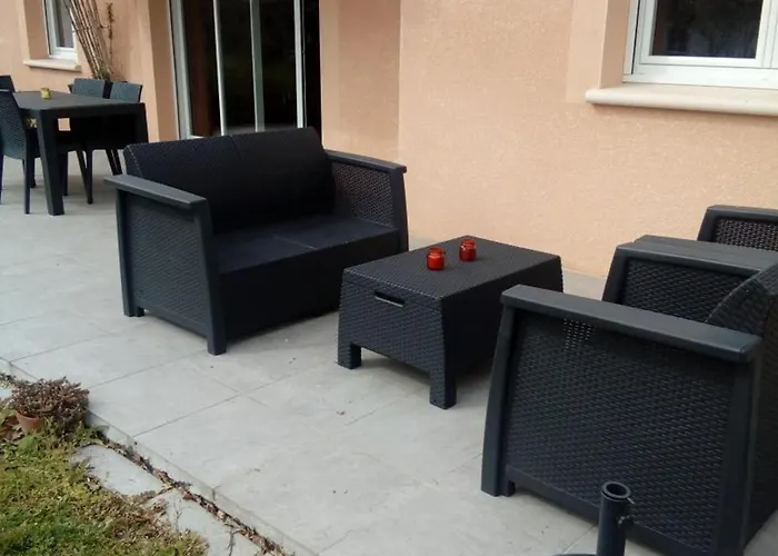 Belle Maison Plain-pied A 2 Pas De Perigueux, Terrasse, Jardin Clos, Confort Moderne, Animaux Bienvenus - Fr-1-616-99 Prázdninový dům Champcevinel