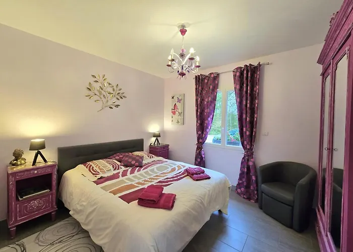 Belle Maison Plain-pied A 2 Pas De Perigueux, Terrasse, Jardin Clos, Confort Moderne, Animaux Bienvenus - Fr-1-616-99 *